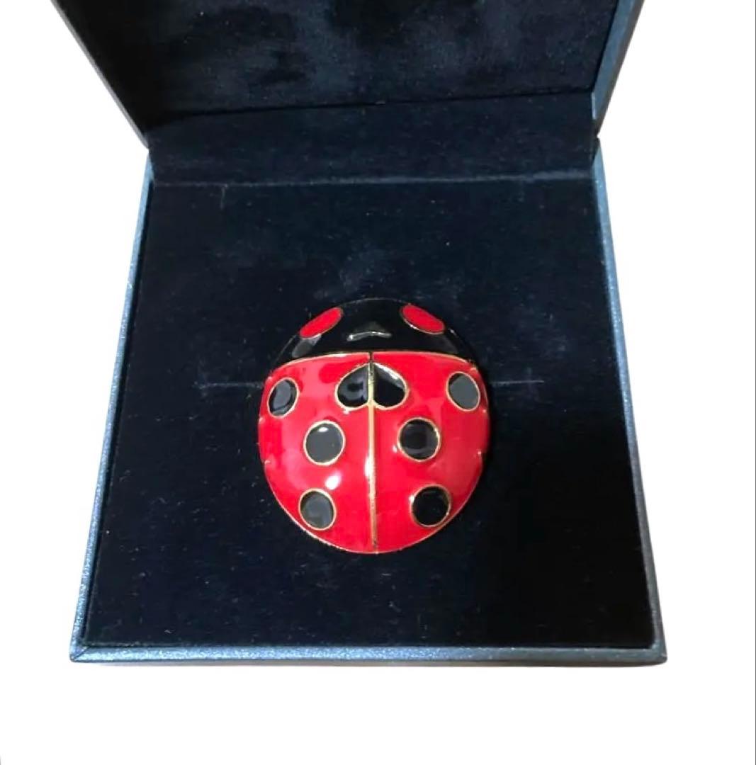 荒木飛呂彦原画展JOJO 冒険の波紋ジョルノブローチてんとう虫