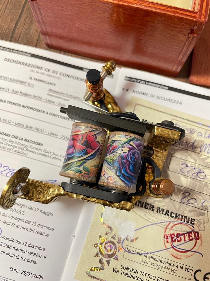 Sunskin tattoomachine liner タトゥーマシン手製の機械