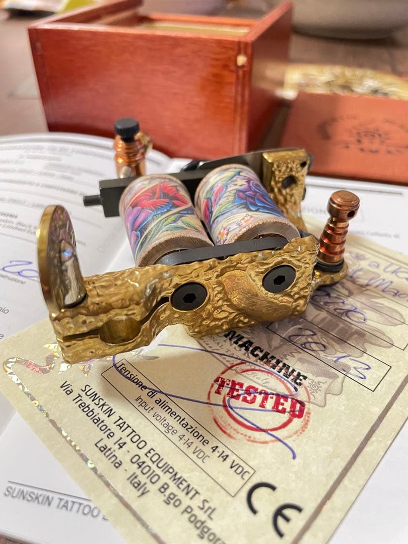 Sunskin tattoomachine liner タトゥーマシン手製の機械