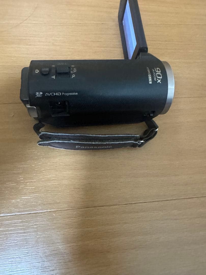 Panasonicパナソニック ビデオカメラ　HC-V360M