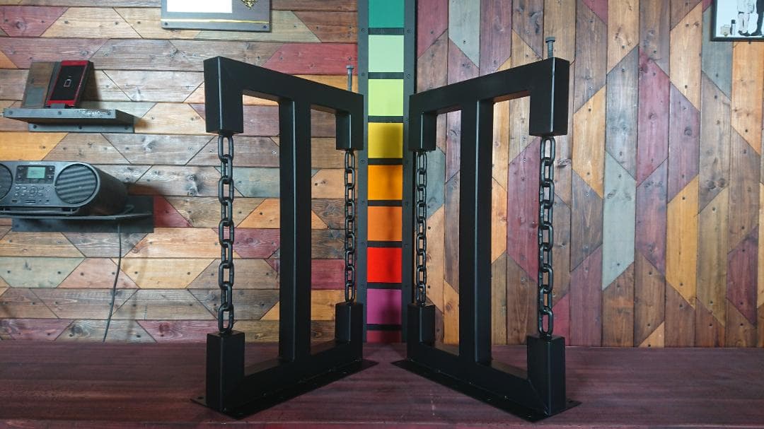 つ*こ様 マットブラックでアイアンな極太＆チェーン鉄脚♪50×400×650mm