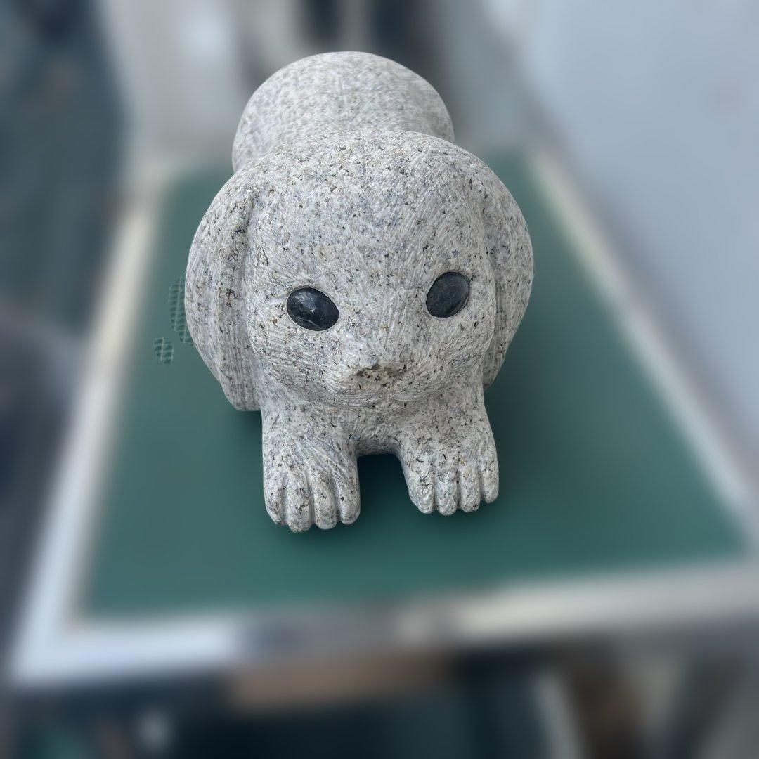 自然石彫刻 動物モチーフ石像 オブジェ 庭石 置物 約30cm