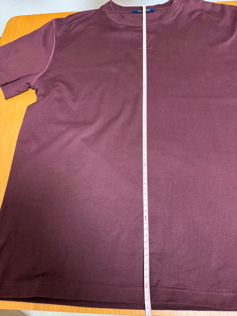 ルイヴィトンLUIS VUITTON レリーフTシャツ（XL）ワインレッド