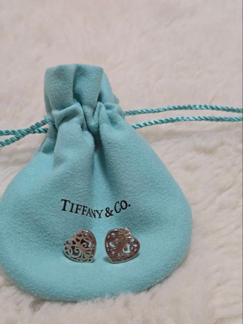 Tiffany & Co. ハート型ピアス