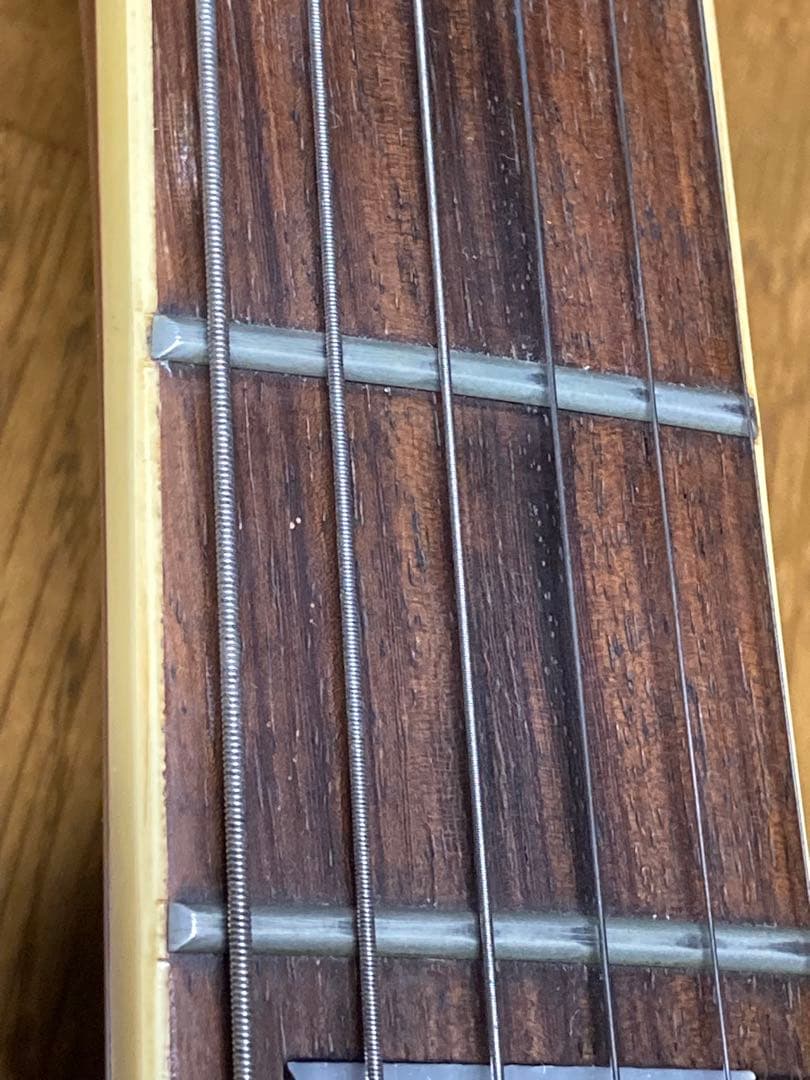 Epiphone Les Paul エレキギターサンバースト　ベルト付