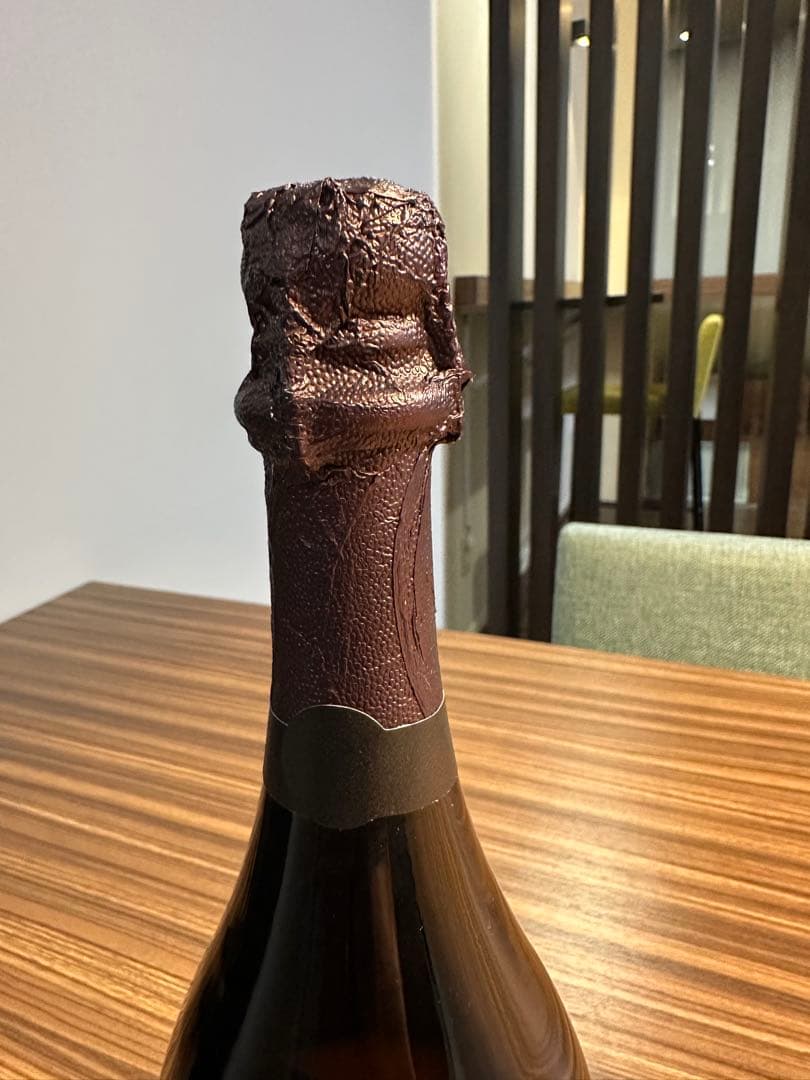 新品　Dom Pérignon ロゼ 2010 限定　村上隆　ドンペリ　希少　①