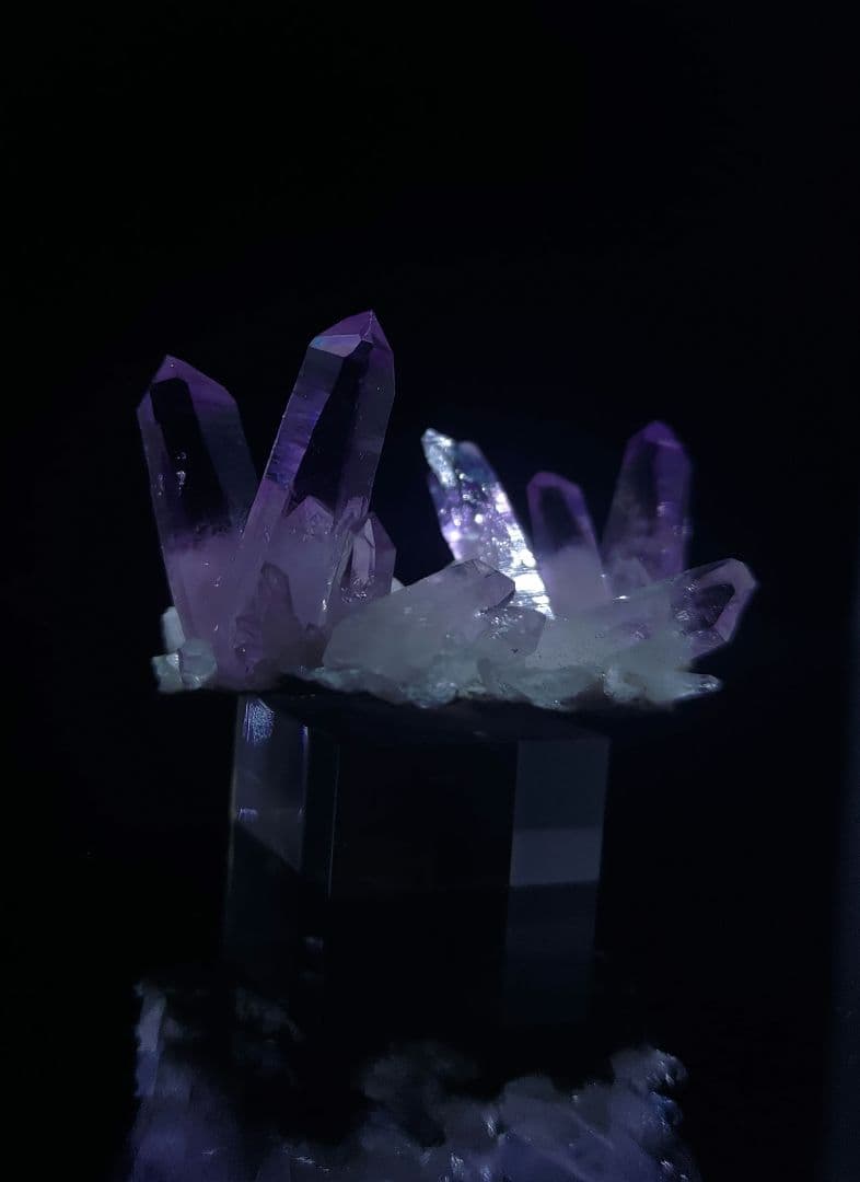 ベラクルスアメジスト 鉱石 鉱物 ミネラル 標本 原石 母岩付き ④