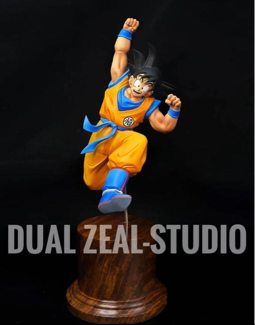 ドラゴンボールガレージキット　孫悟空 スタチュー　フィギュア　原作絵　完成品