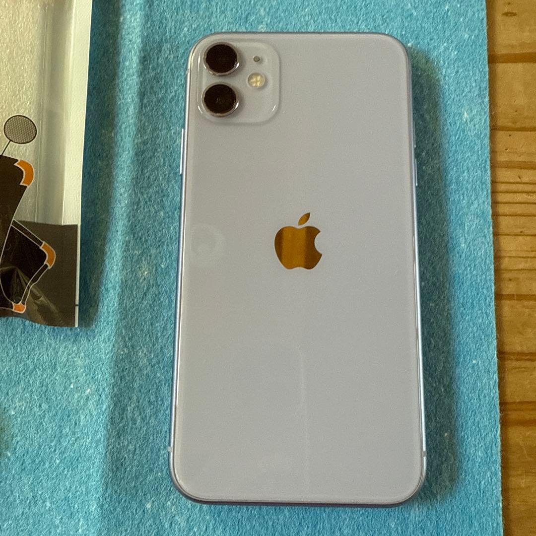 美品iPhone11 本体 256GB フィルム＆ケース＆ケーブルセット
