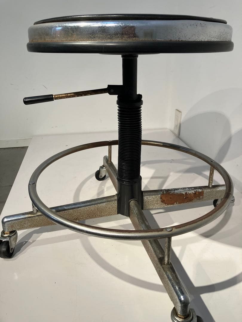 インダストリアル、ヴィンテージ・スチールスツール、オールド、レトロ、椅子、多目的