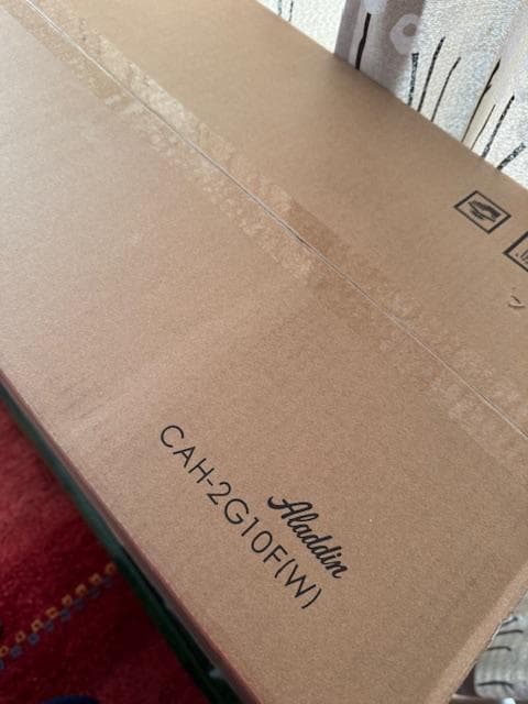 新品　アラジングラファイトヒーター　CAH-２G10FW　ホワイト　2023年製