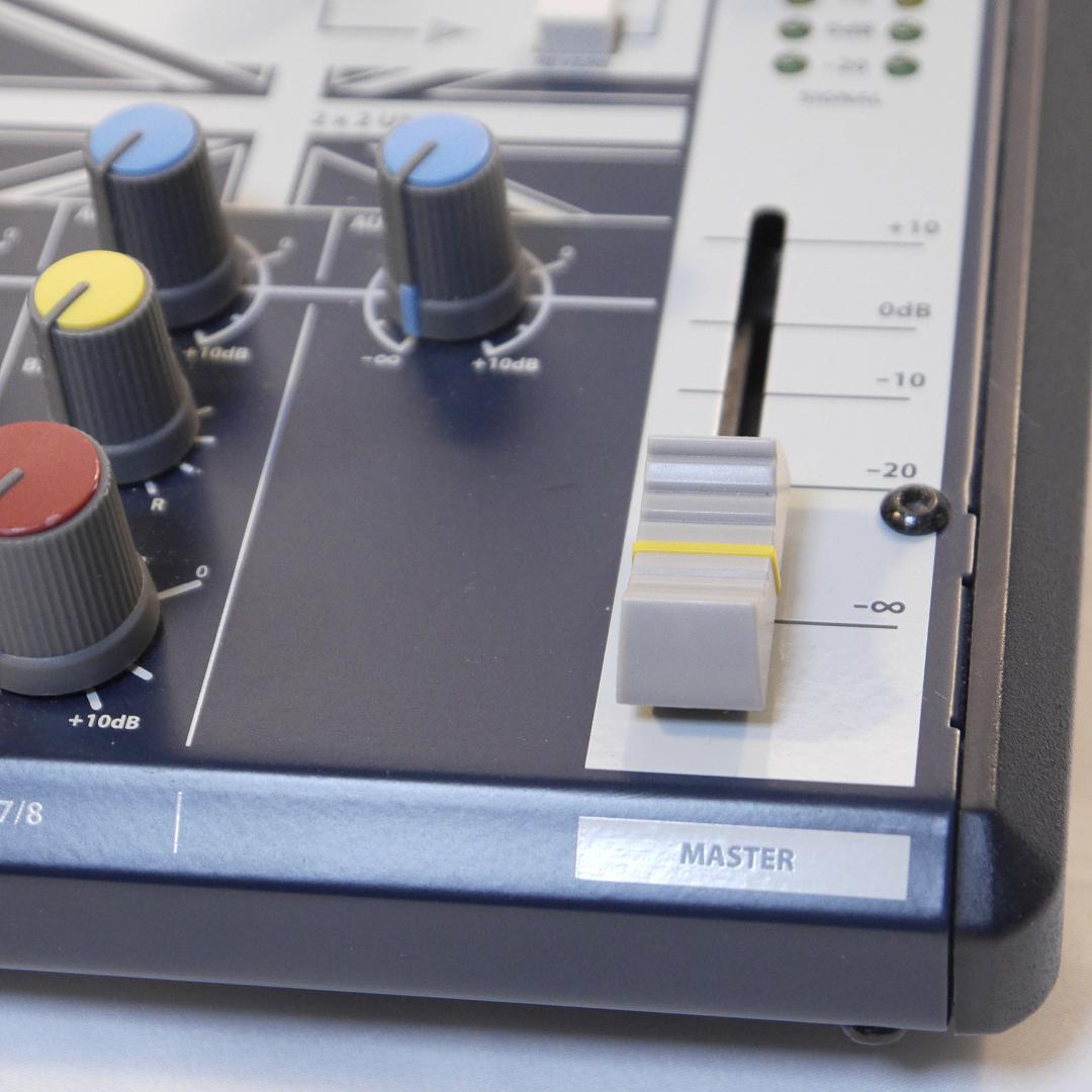 Soundcraft Notepad-8FX アナログミキサー