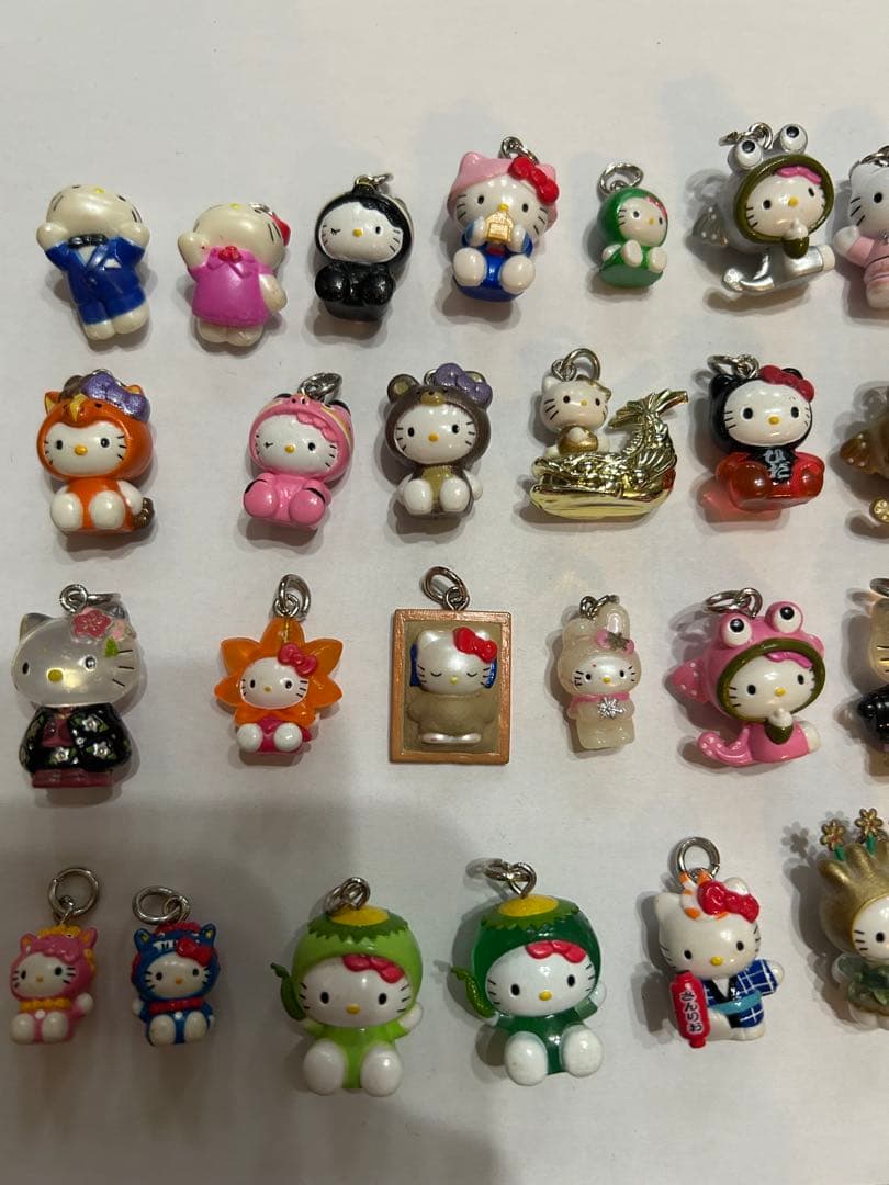 個別売り可能　ハローキティ ストラップ セット　49個