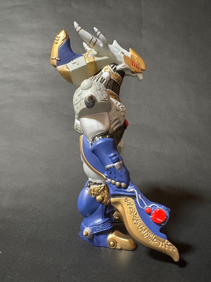 ウルトラ怪獣ソフビ　ギャラクトロンMKⅡ　リペイント完成品
