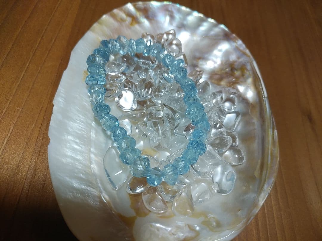 アクアマリン　brilliantカット