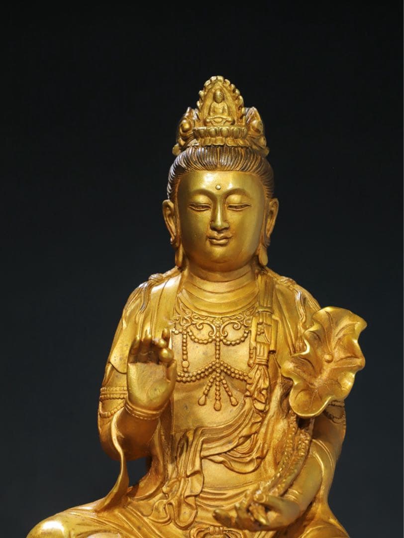 旧蔵　純銅製金メッキ　観音　細工彫刻　置物　供奉 供養 インテリア　仏像