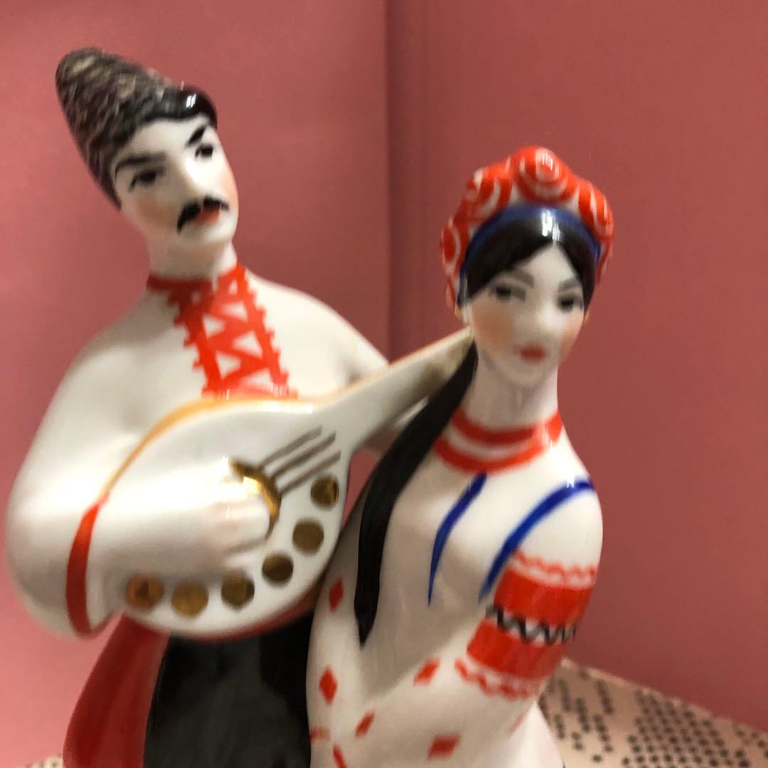 ロシア製　磁器像　ダンサー　ビンテージ