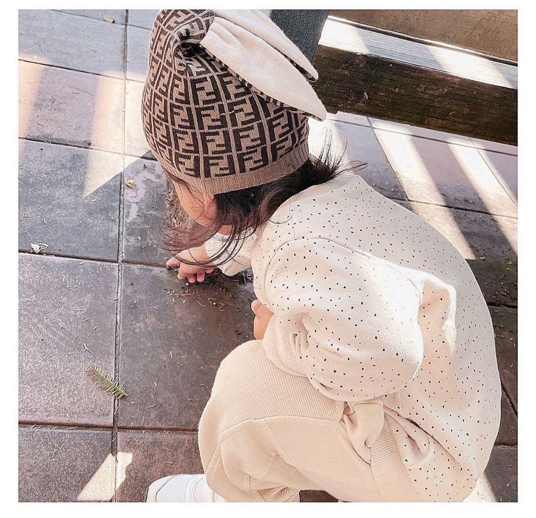 FENDI キッズ ニット帽 ウサギ耳 II