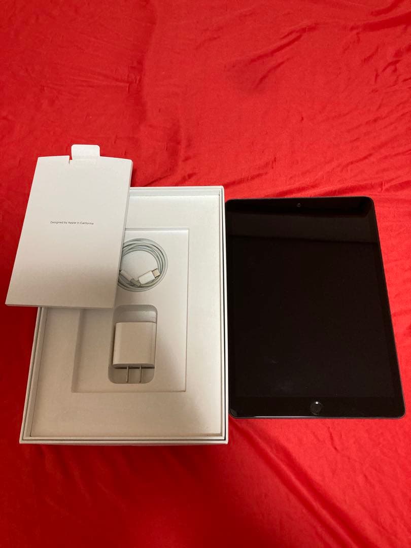 iPad 第8世代　32G Wi-Fiモデル