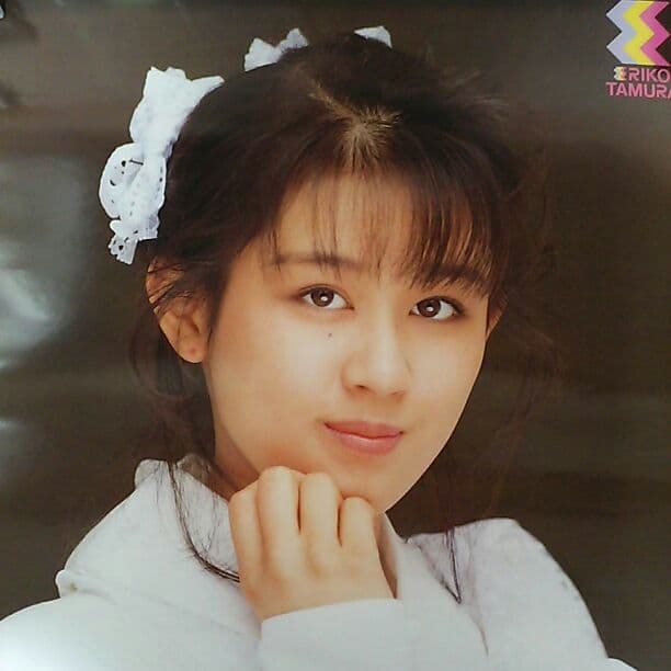 「田村英里子」販促用Ｂ２サイズポスター（非売品・新品）