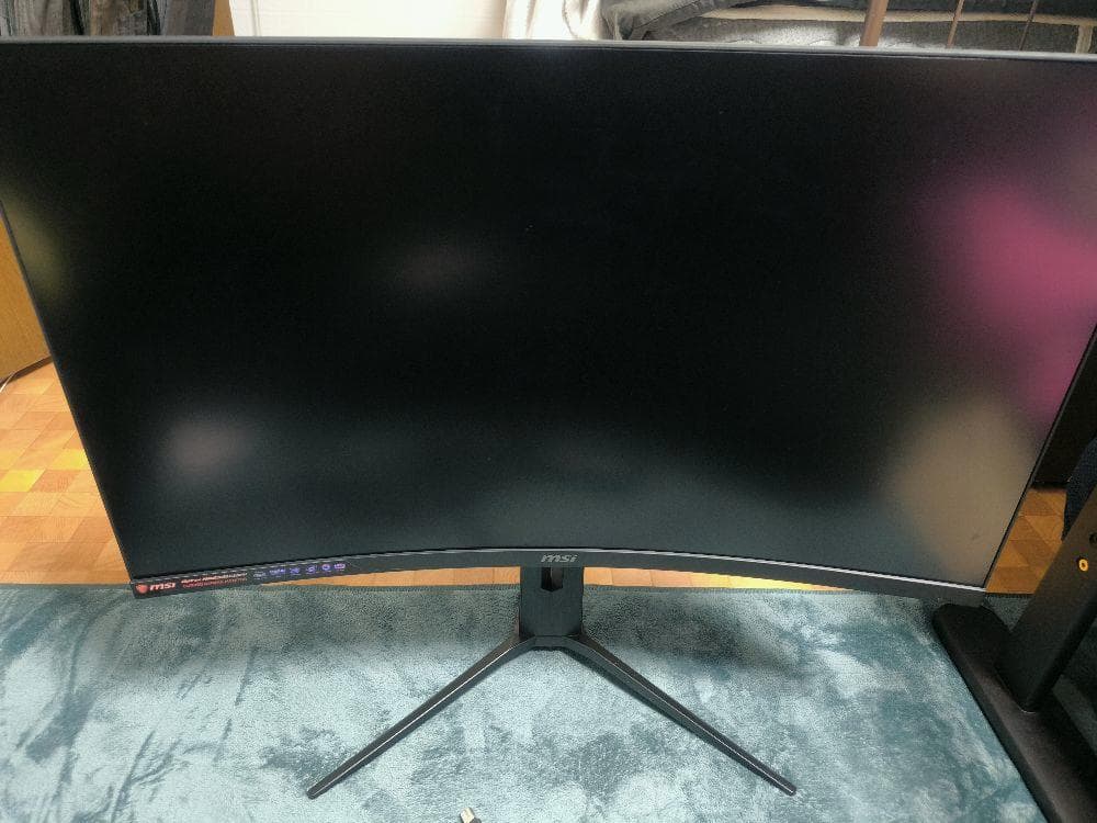 MSI Optix MAG321CURV カーブドゲーミングモニター