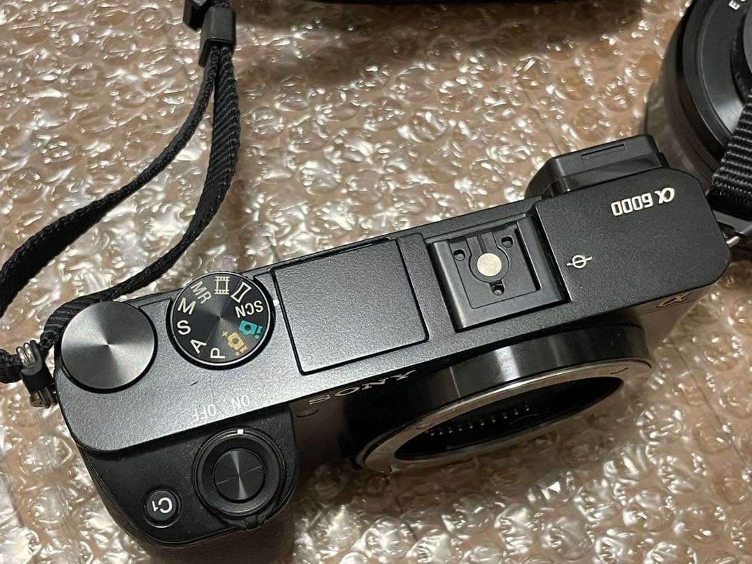 SONY α6000 APS-C ミラーレスカメラ 本体 レンズ バッテリー