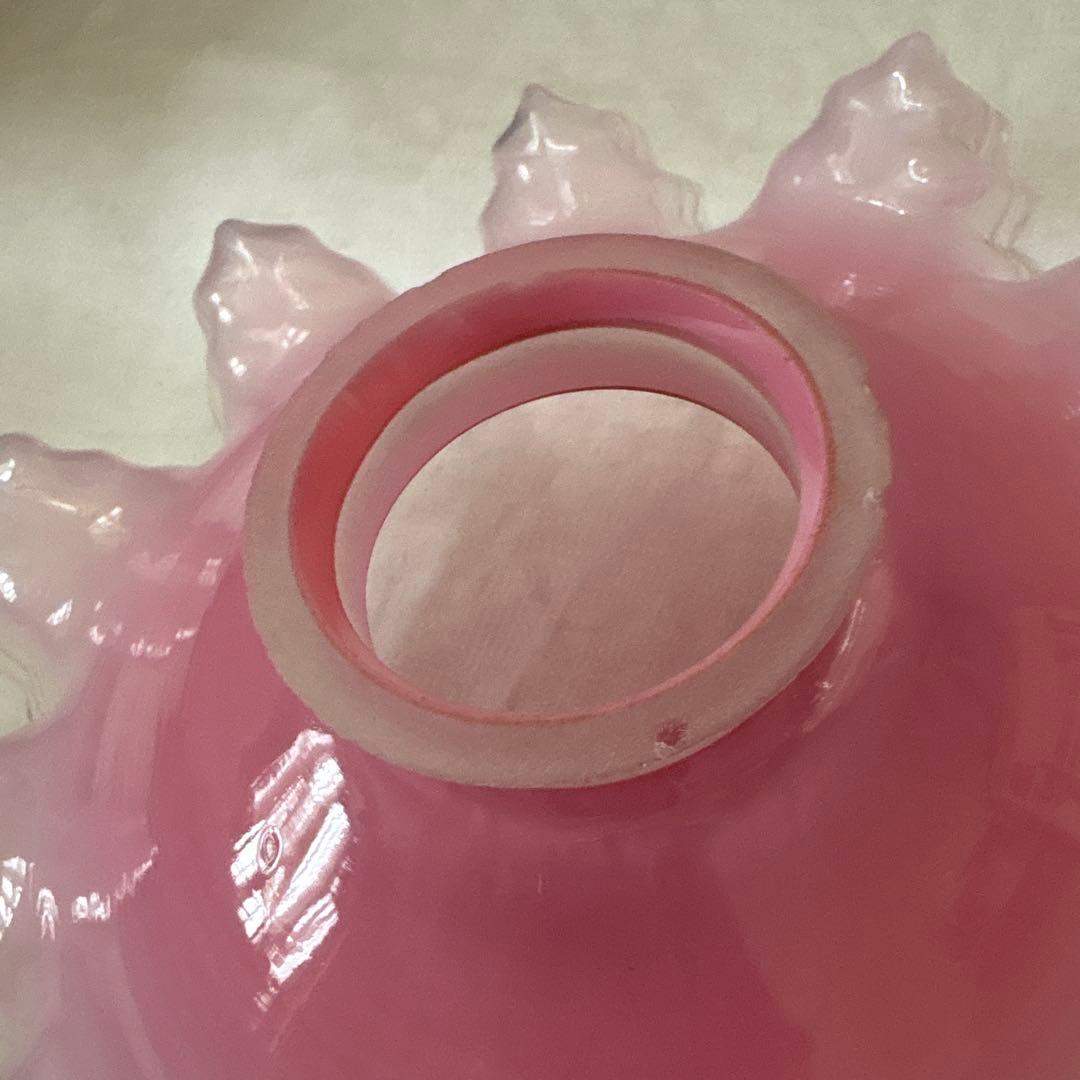 フランスアンティーク　オパールセントガラスシェード　ペンダントランプ