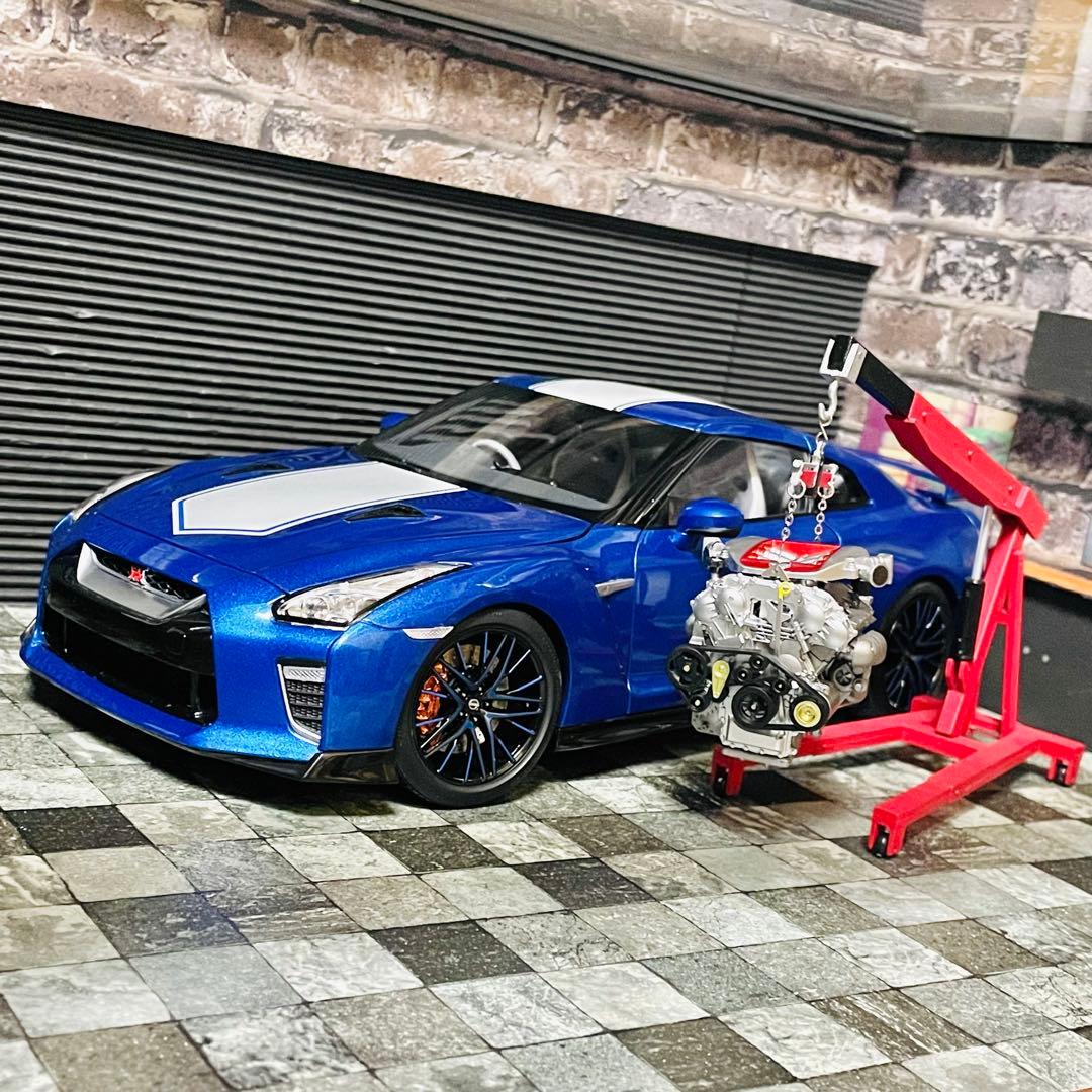 599台限定 1/18 モーターヘリックス 日産GT-R 50thアニバーサリー