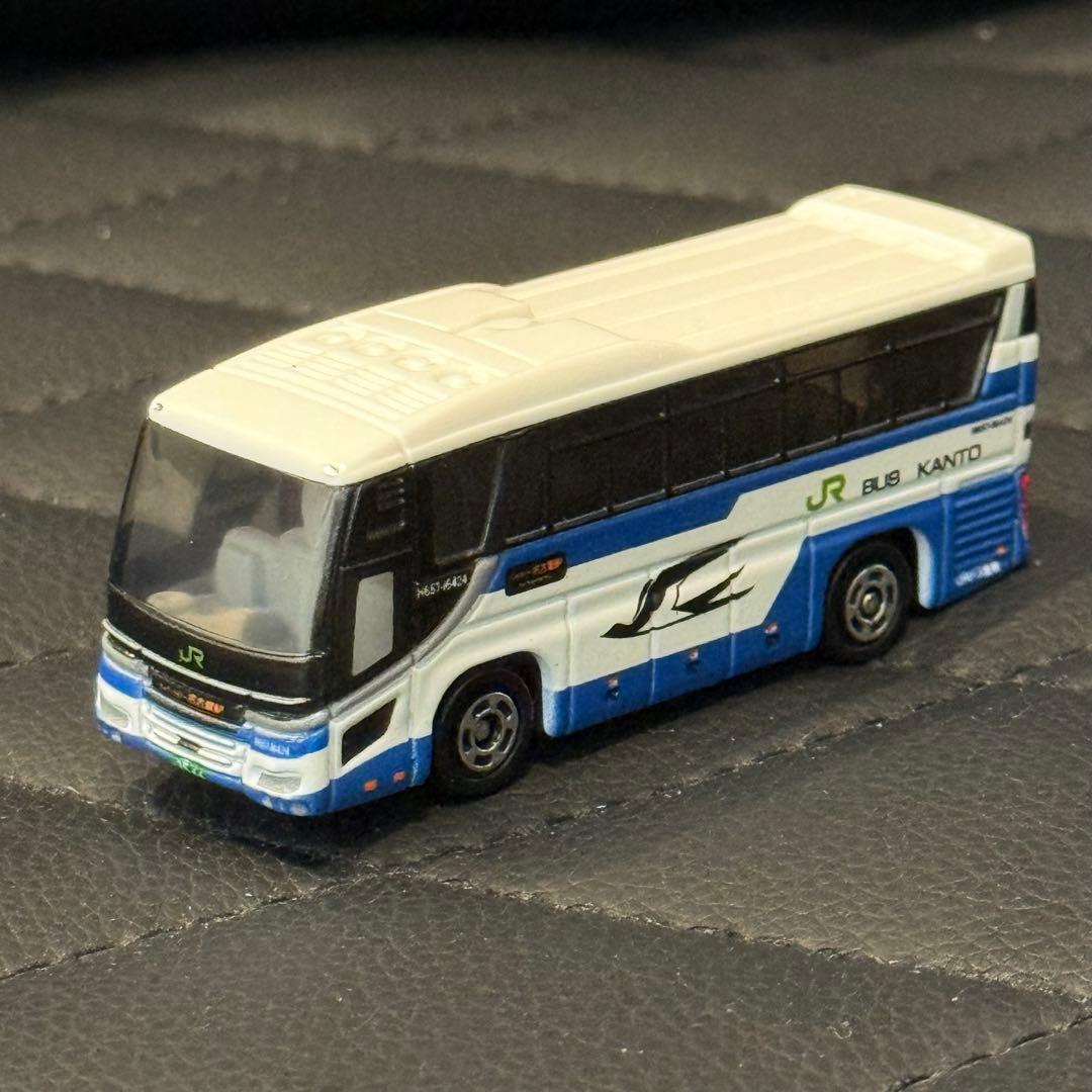 【限定トミカ4台セットJRバス関東 東名ハイウエイバス 「日野　セレガ」】