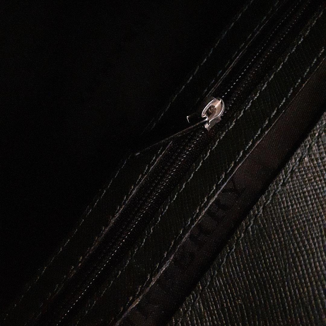 レアカラーBURBERRY ビジネスバッグ サフィアーノ グリーン ロゴプレート