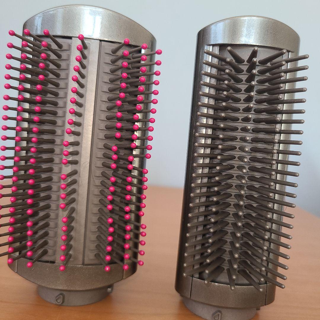 Dyson専用ケースとブラシセット