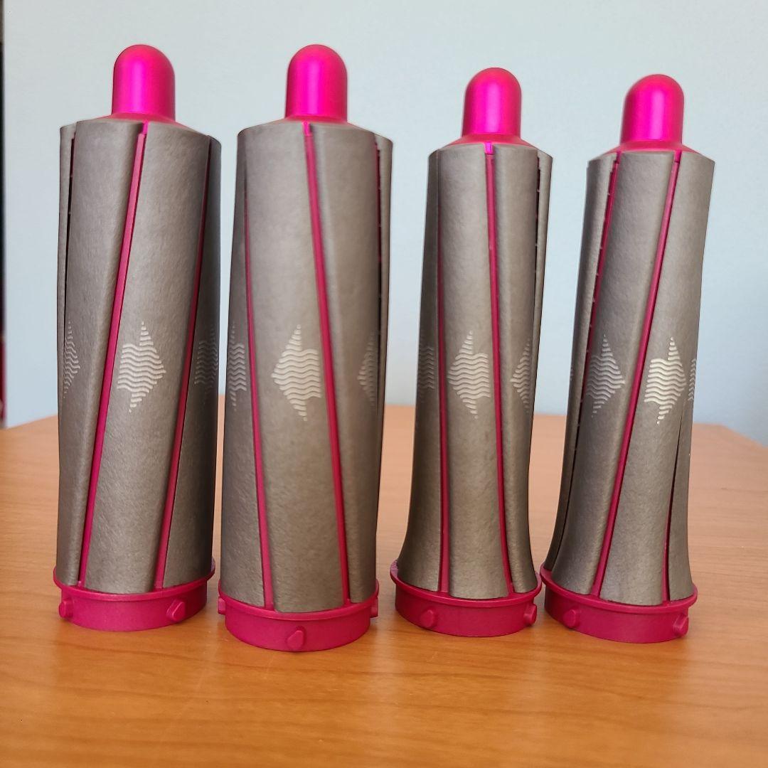 Dyson専用ケースとブラシセット