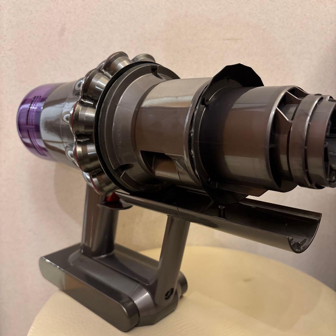 【分解清掃済動作品】ダイソン　SV14 V11 コードレスクリーナー　美品