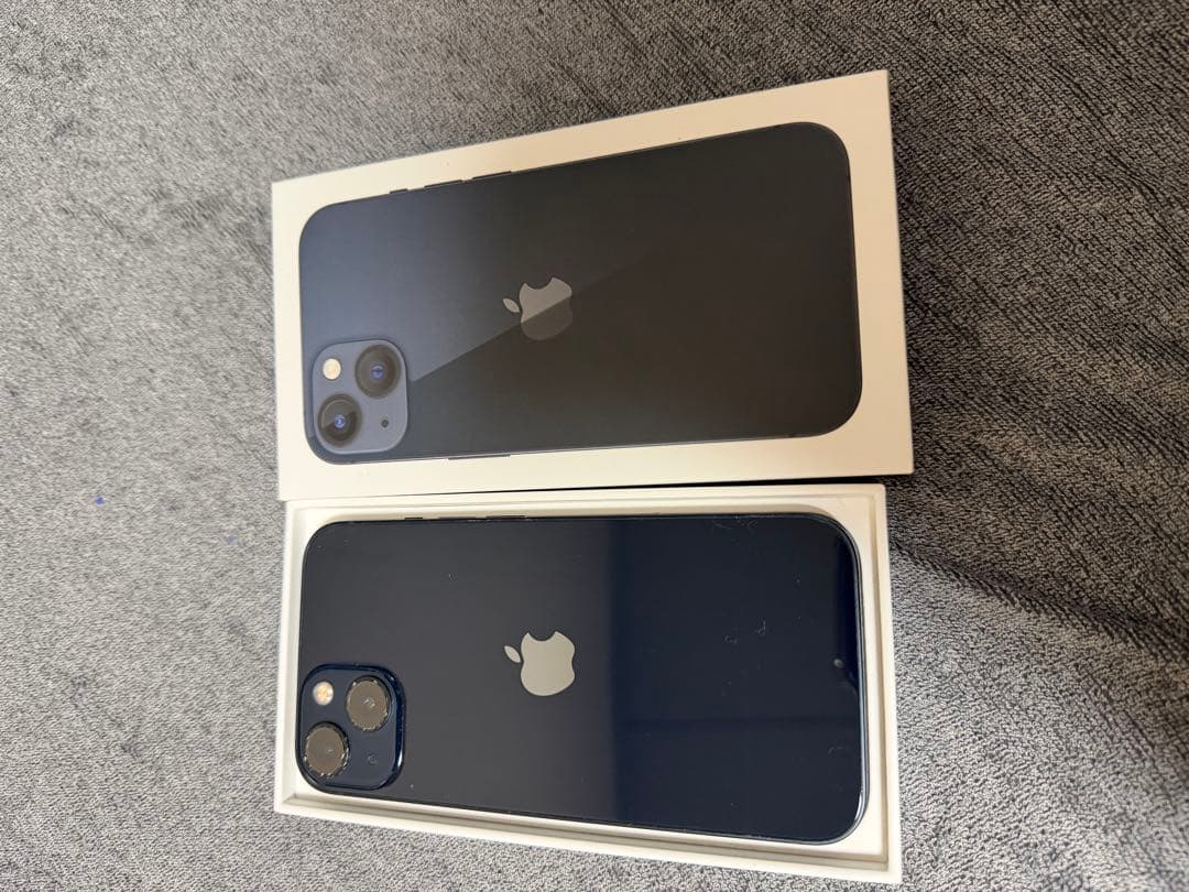 Apple iPhone 13 128GB ミッドナイト