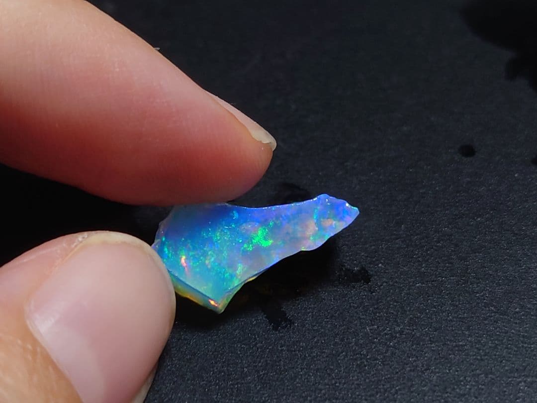 チョーク　オパール　エチオピアウェロ産　鉱物標本　原石