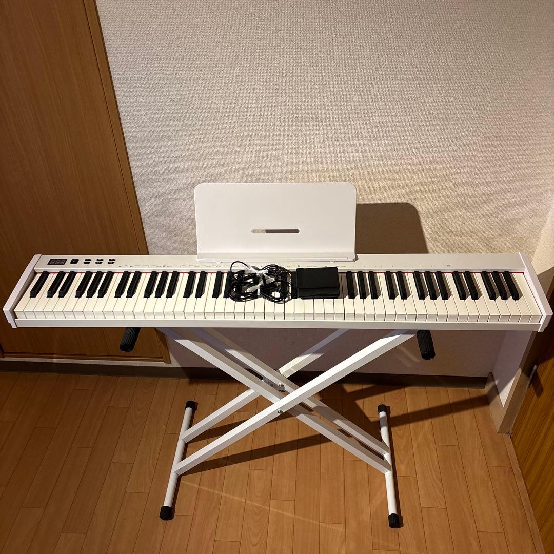 電子ピアノ　88鍵盤