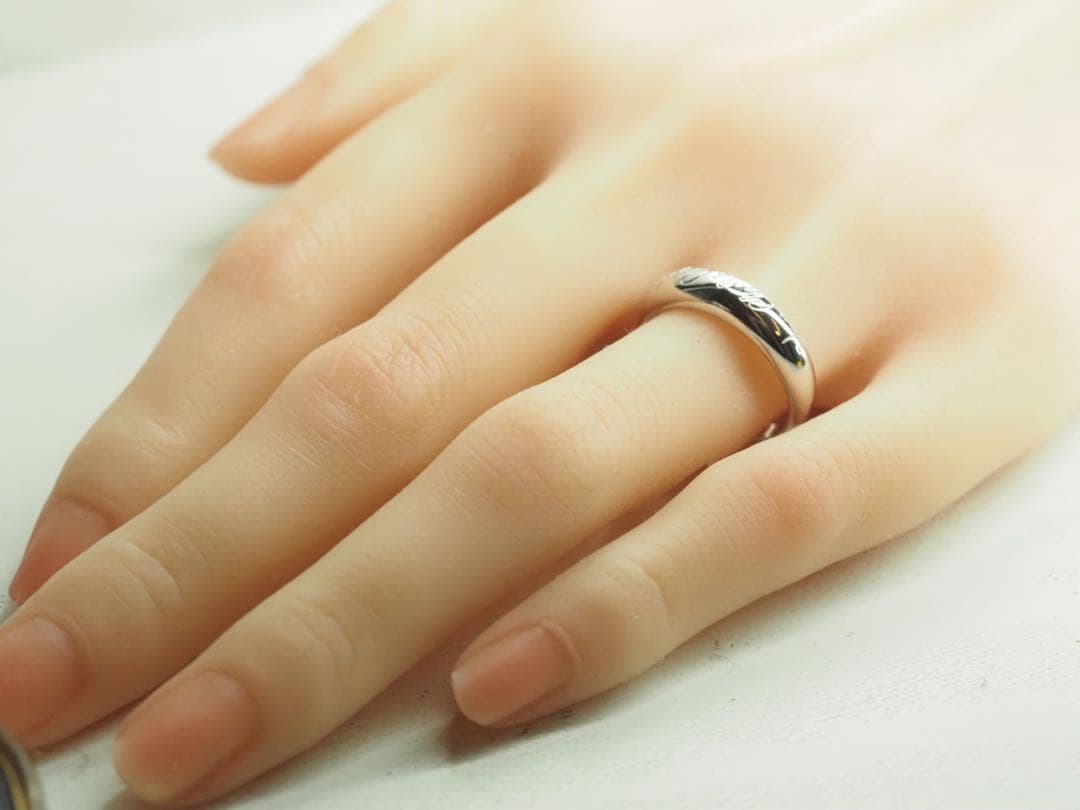 ヴァンクリーフ&アーペル　18ktWG アンフィニシニアチュールリング　15号