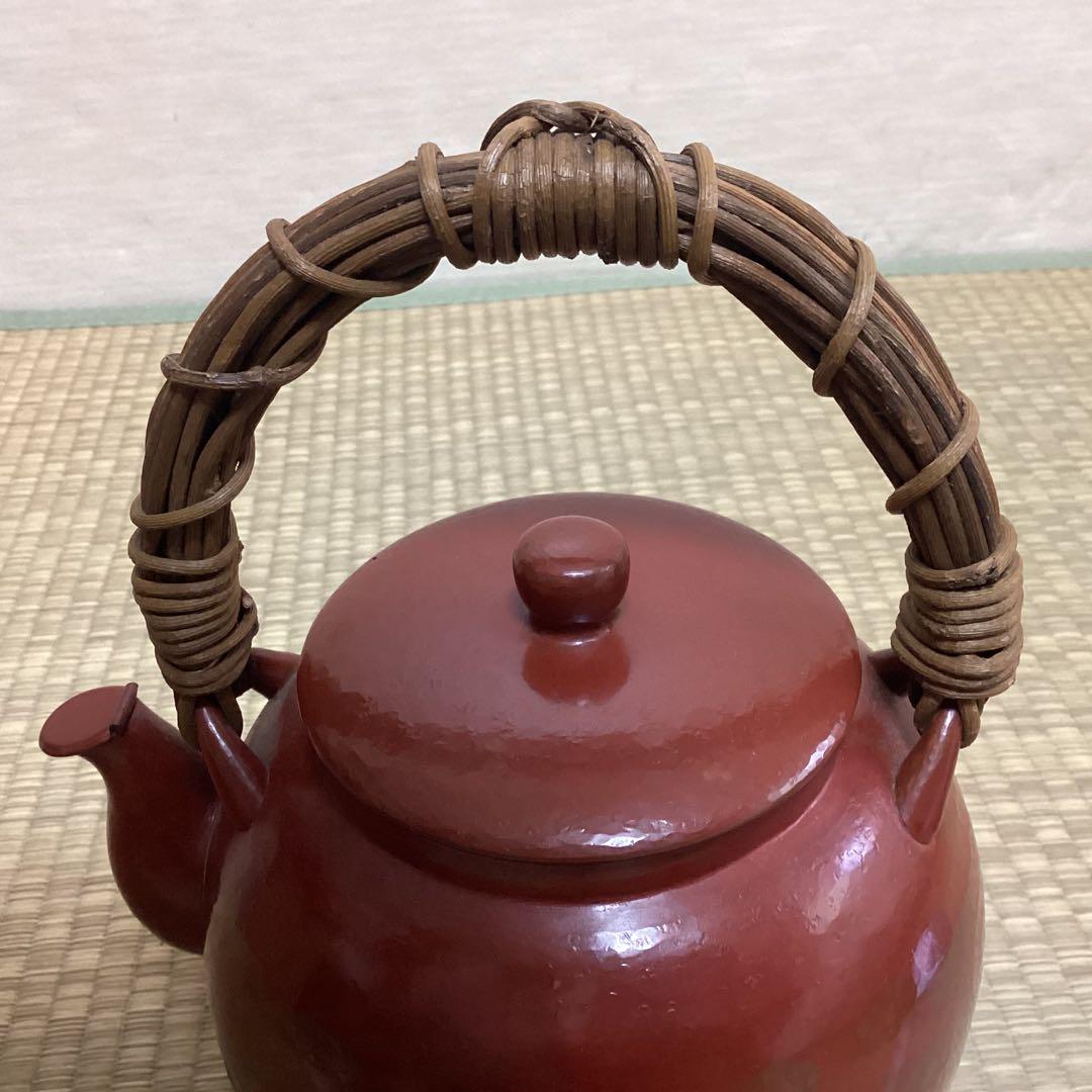 玉川堂製　槌目漆塗り銅薬罐