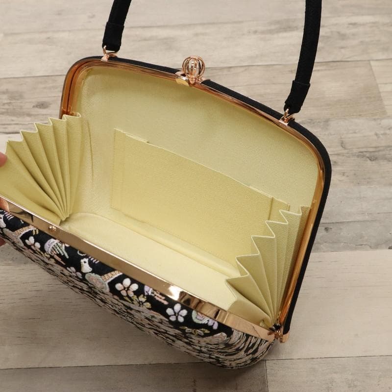 《和装バッグ◆小さな和楽器と桜梅竹模様◆黒地＊着物に合わせて♪Z1-7》