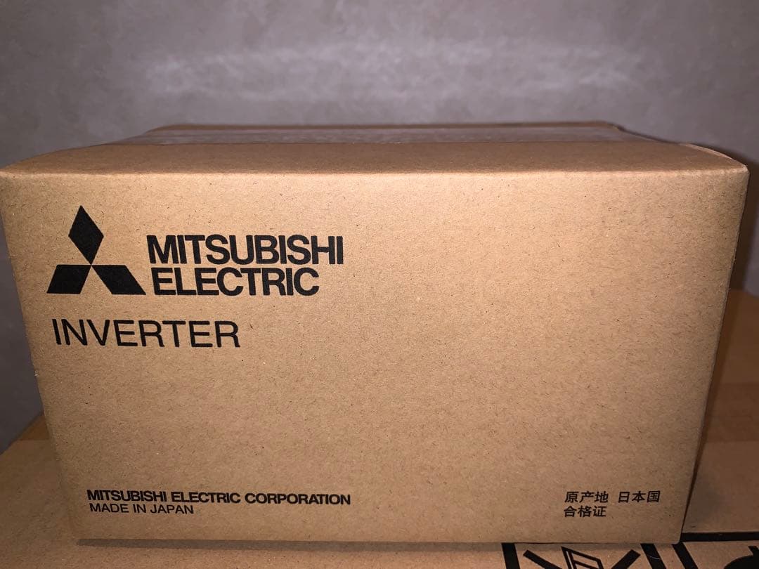 三菱電機・インバータFR-E820-0.4K1(400W)