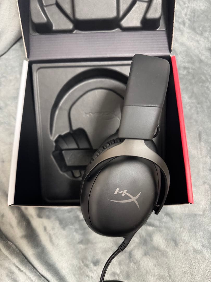 HyperX Cloud III ゲーミングヘッドセット