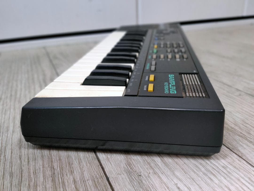 CASIO サンプリングキーボード SK-1 ACアダプター付き 音出し確認済