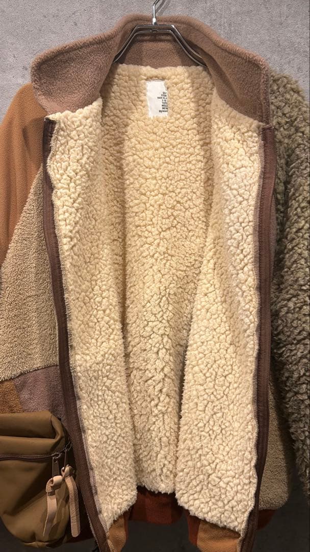 Patagonia giletリメイク　フリースジャケット　SILLAGE