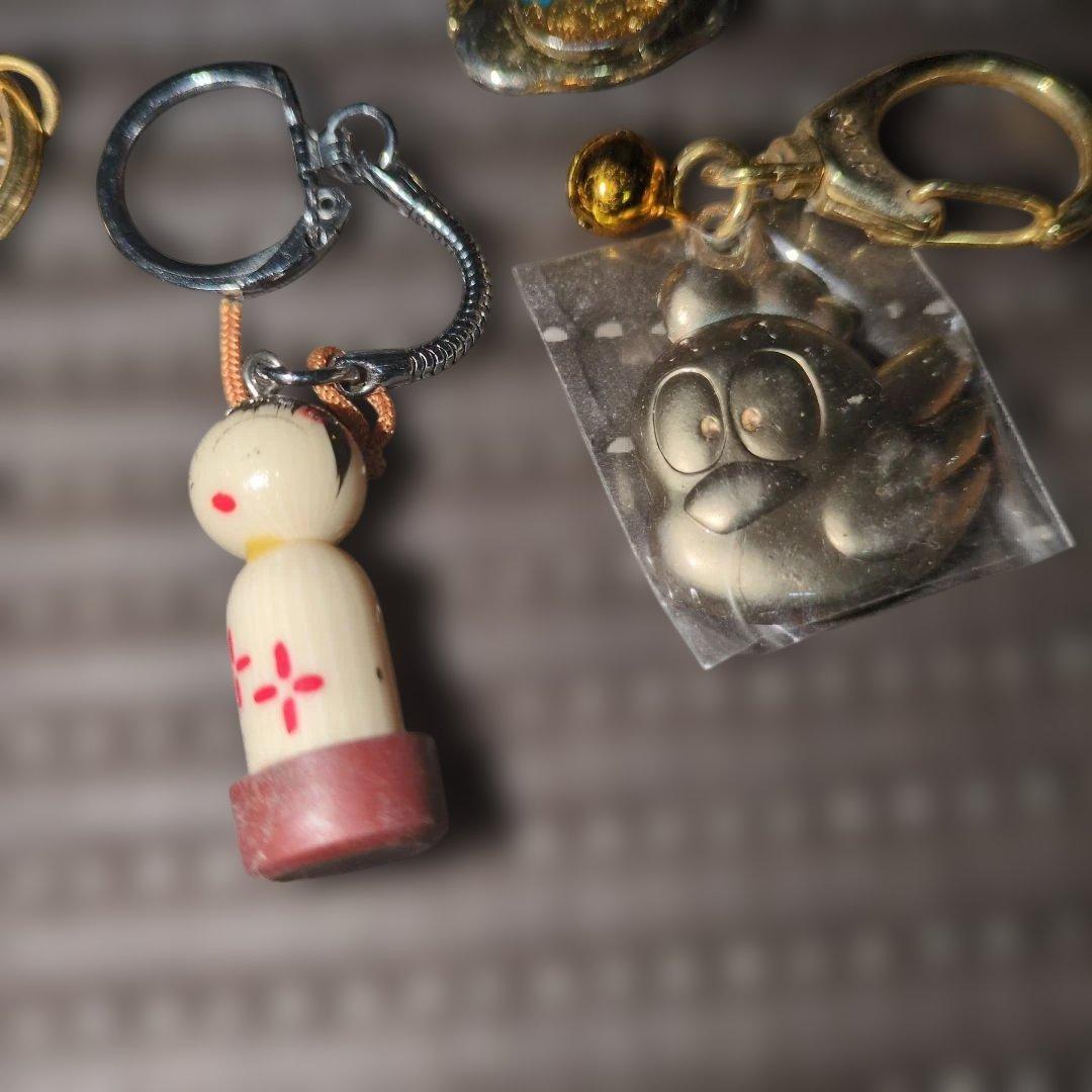 キーホルダー等まとめ売り　ご当地キーホルダー　龍剣キーホルダー　ピンバッジ　バラ