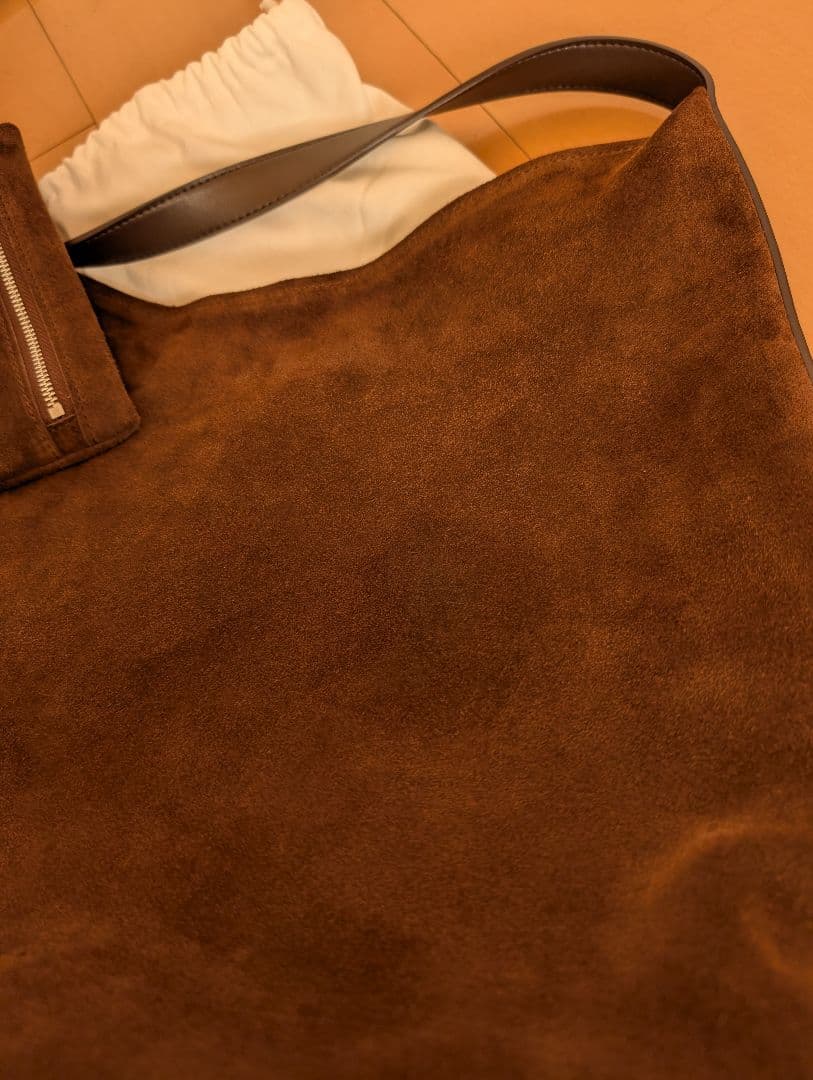 ROH SEOUL Pulpy hobo bag Suede ブラウン