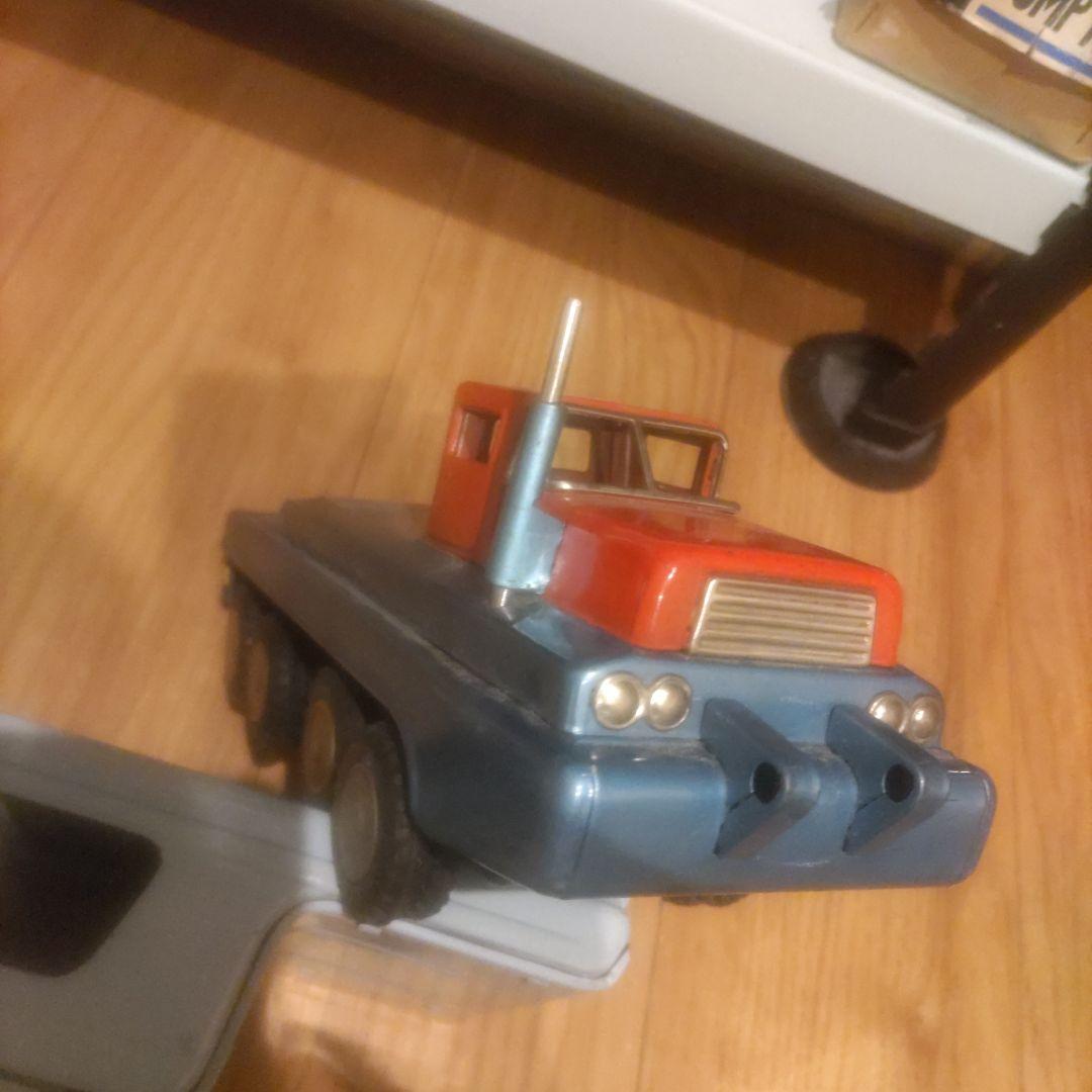 ブリキ　トランスポーター