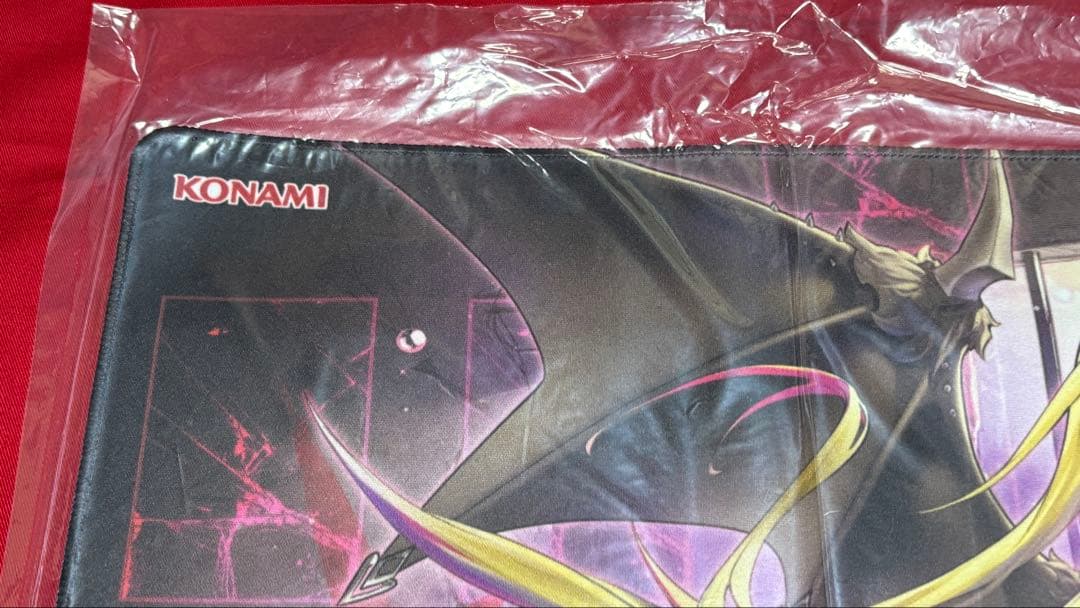 遊戯王 紅涙の魔ラクリモーサ プレイマット