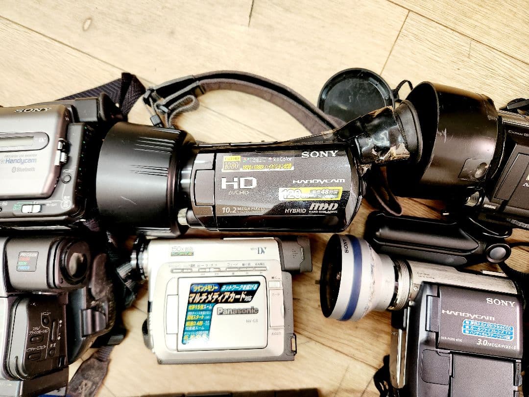 SONYハンディカム　まとめて　本体充電器バッテリー配線等現状品