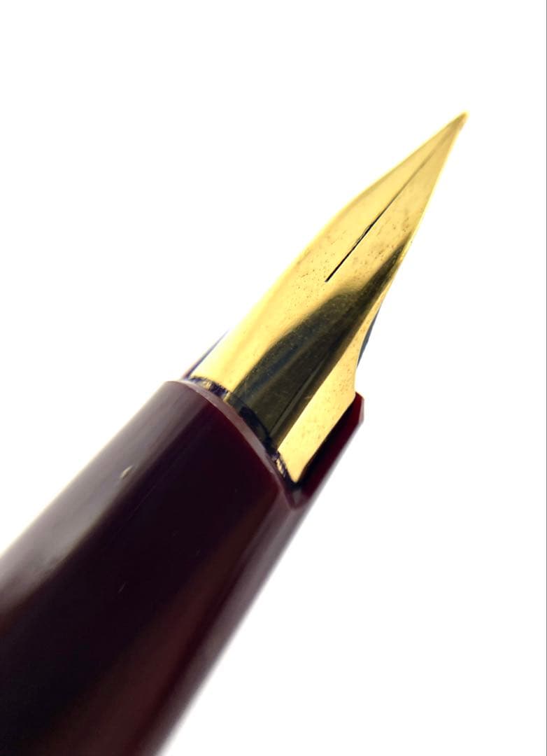 モンブラン　万年筆　ボルドー　ペン先刻印無し　箱付
