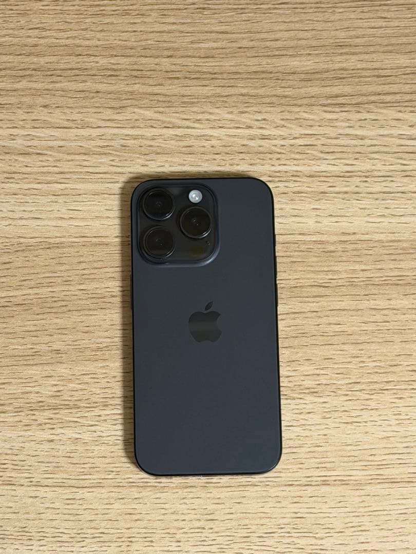 Apple iPhone 15Pro スペースブラック 本体